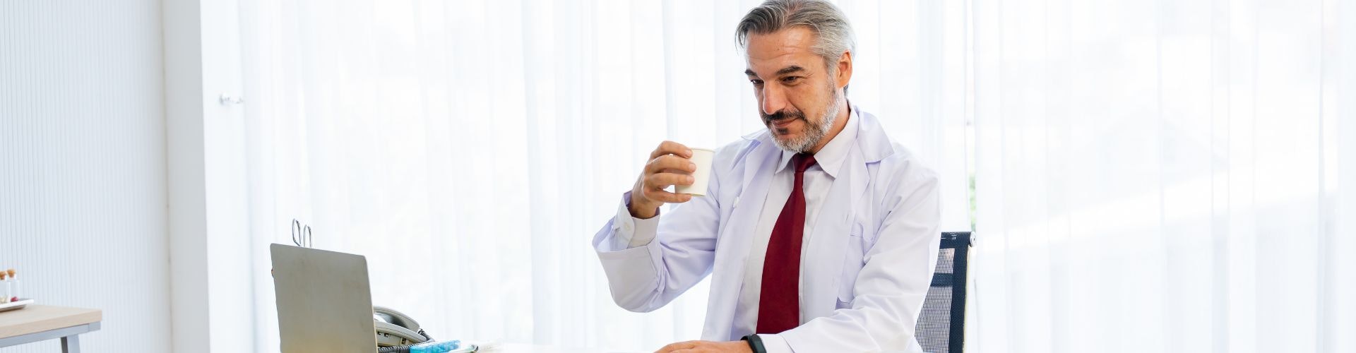 Austausch mit der Klinik Austausch mit der Klinik